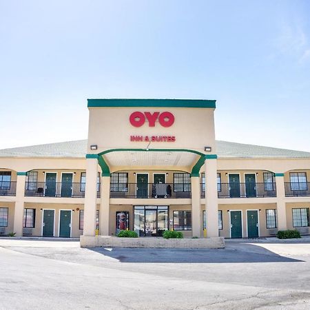 OYO Inn & Suites San Antonio Exterior foto